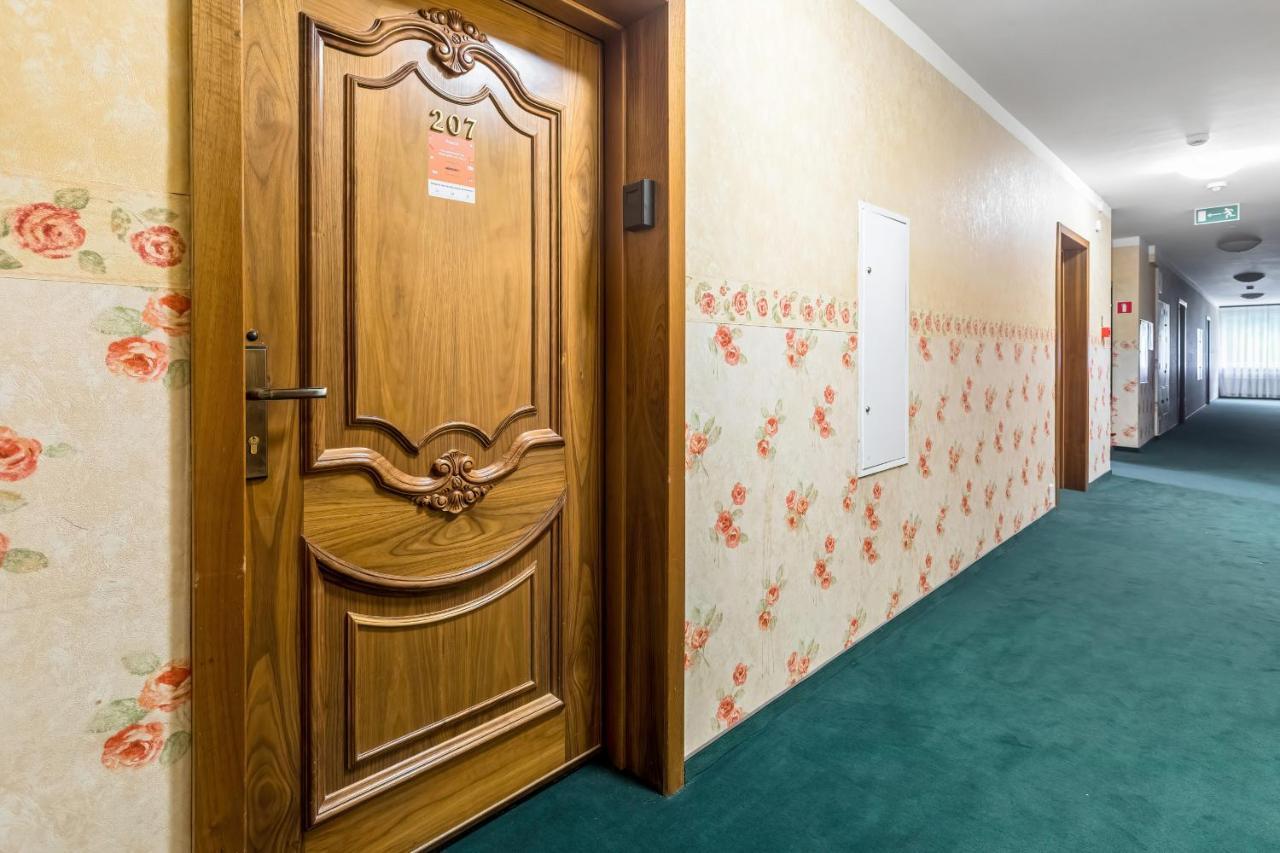 Awangardia Kasprowicza By Renters Apartment