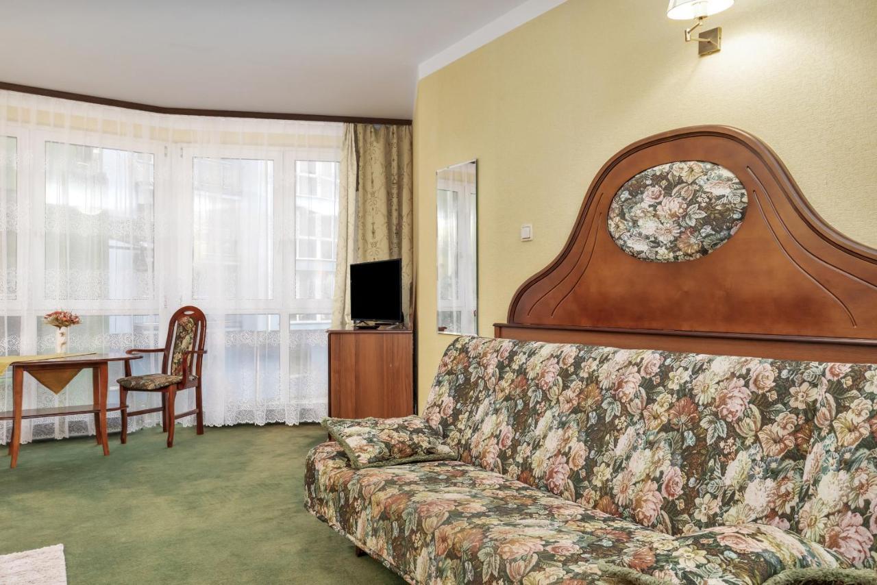 Apartment Awangardia Kasprowicza By Renters